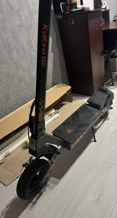 Продам Електросамокат Kukirin G2