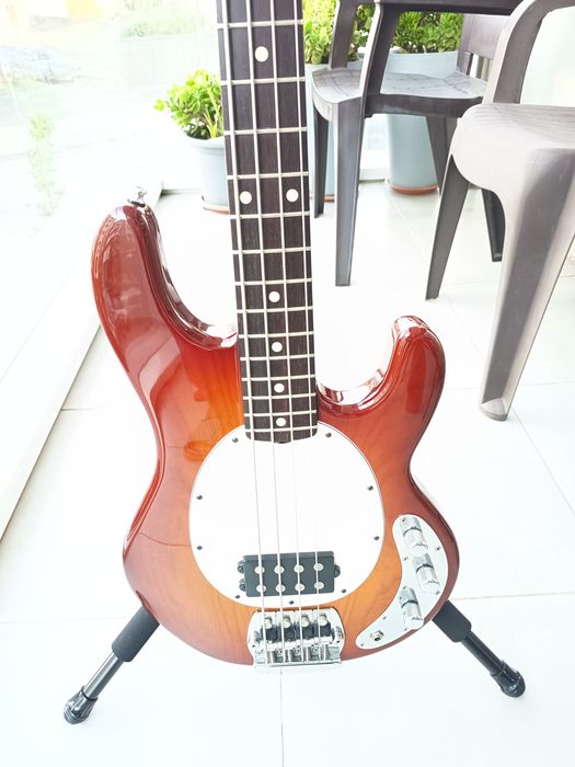 Musicman Stingray 2EQ