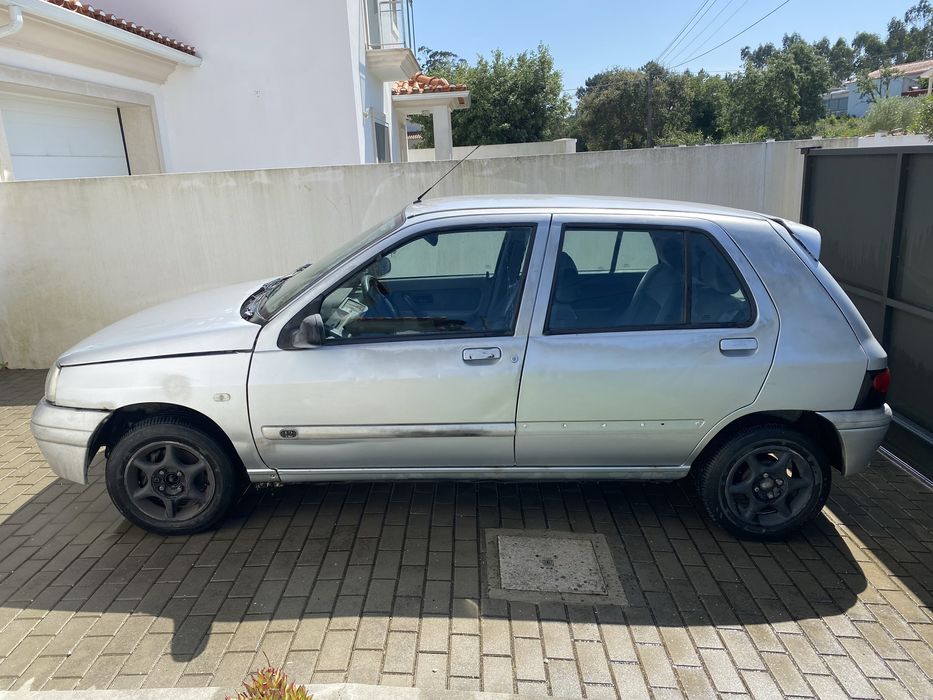 Renault Clio I Hatchbach 1.2 16V Gasolina