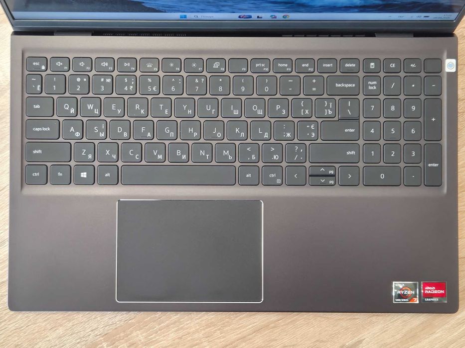 Ноутбук Dell Vostro 15.6" 5515 Ryzen 7-5700U/32GB/SSD 512GB /Win 11P