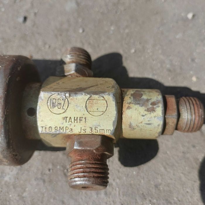 Электромагнитный клапан Татра 815