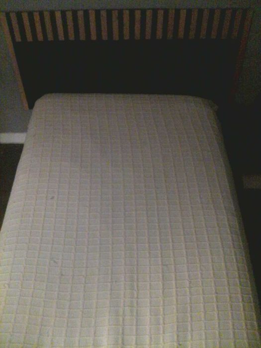 Cama de solteiro + estrado ripas Ikea ATÈ 29/01