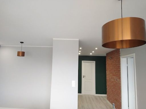 Remont , Glazura ,Malowanie , Układanie paneli , Gładzie