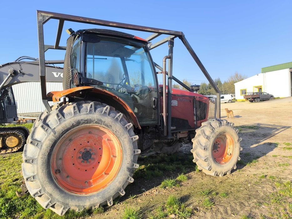 KUBOTA M135 - 140 cv
