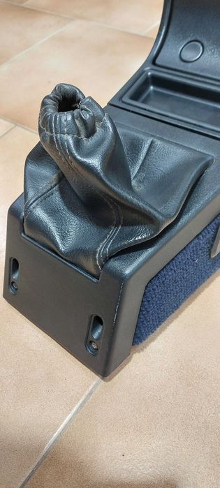 Peugeot 205 Mk2 Fase 2 Consola Central Azul / Preto