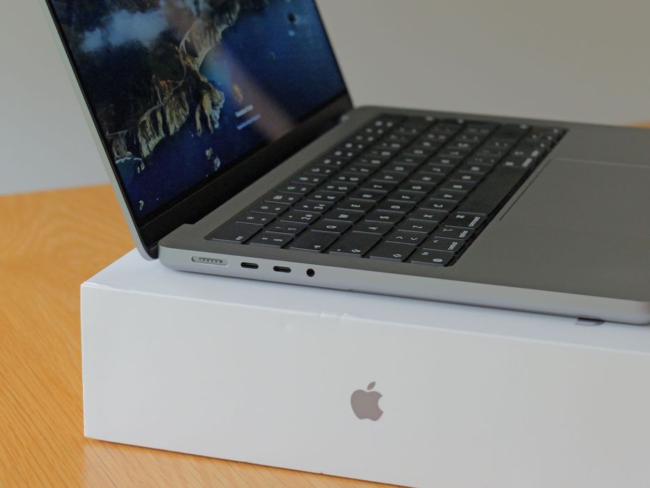 MacBook Pro 14" (M1 Pro) | COMO NOVO64740404345473122