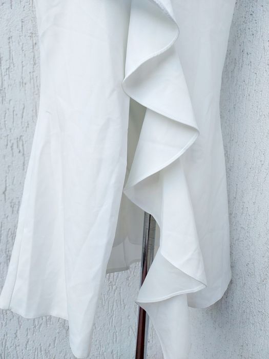 Nowa elegancka sukienka w roz XS/S.