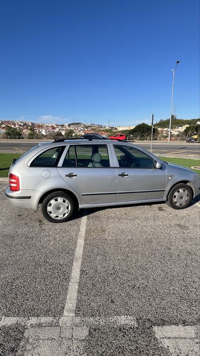 Skoda Fabia 2002 — photo 2