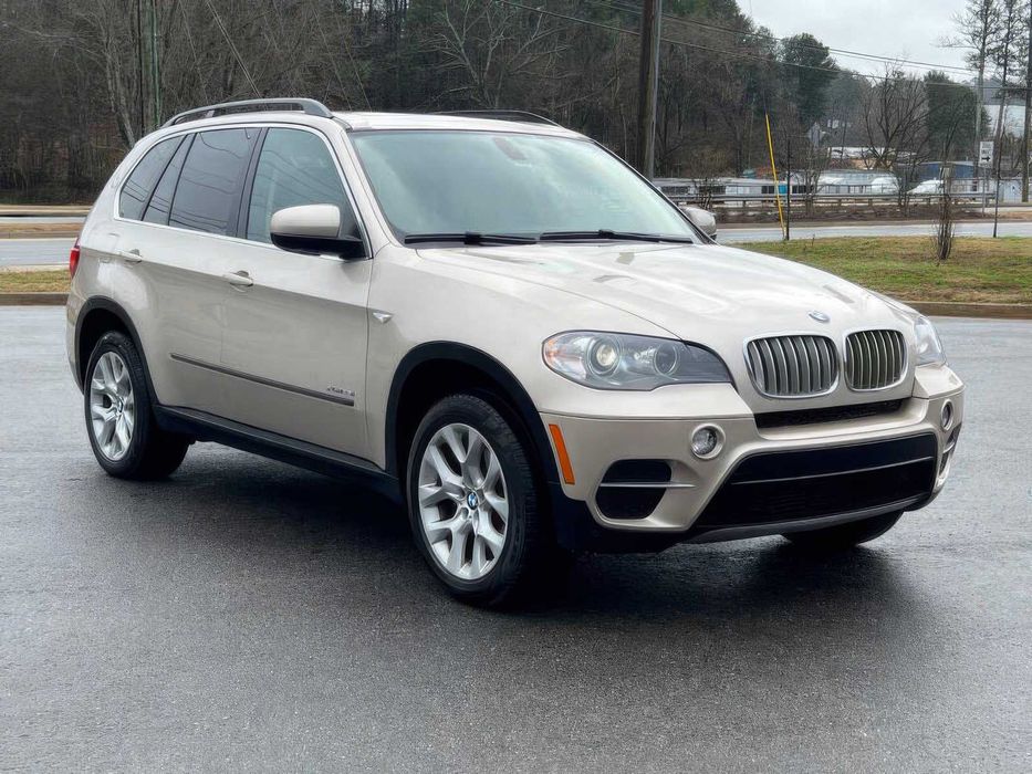 BMW X5 xDrive35d      2013