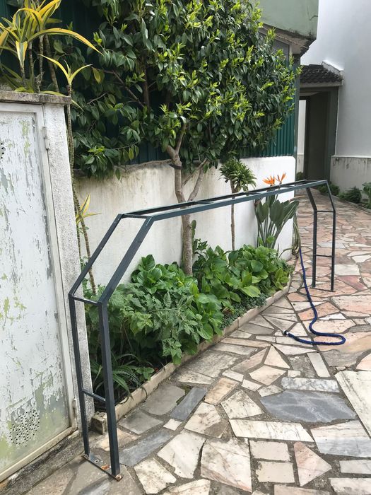 Pérgula para portão