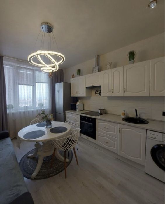 Аренда спальня и кухня студия жк Горизонт,Костанди Люстдорфская