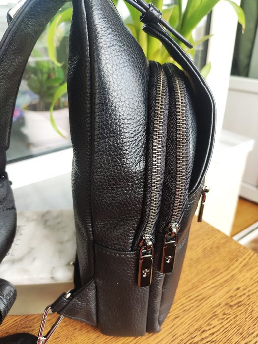 Сумка-Слинг мужская.   Натуральная кожа (Crazy Horse Leather). Черная.