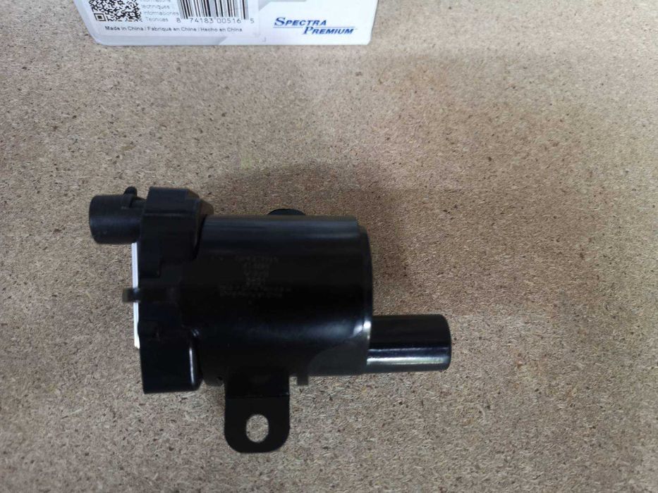 Котушка запалювання Cadillac Escalade Chevrolet Silverado Hummer H2