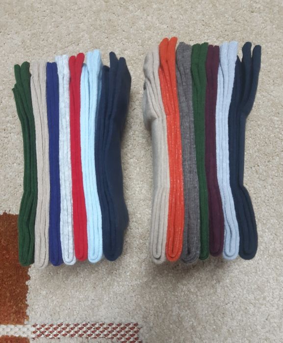 14 pares de  meias de criança