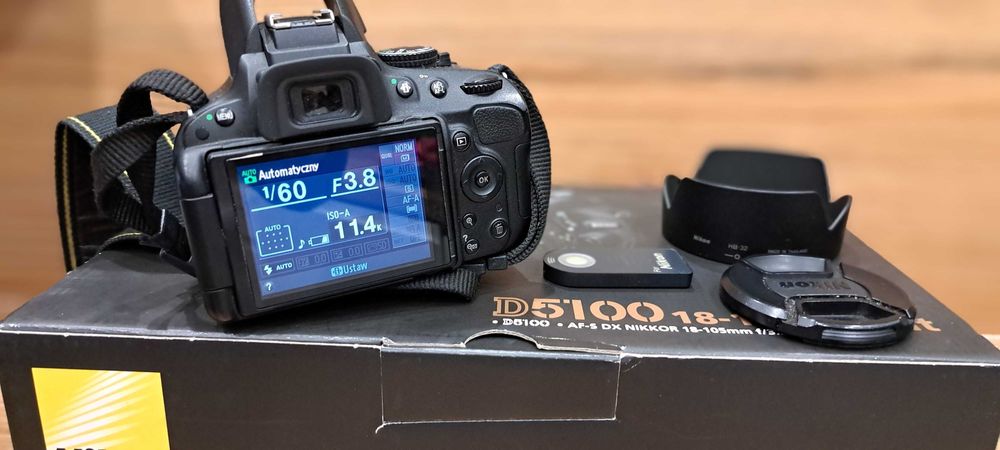 Aparat lustrzanka Nikon D5100 + 18-105 mm VR czarny