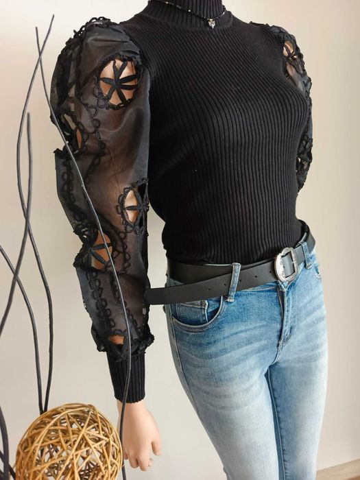 Sweter dzianinowy damski czarny prążek bufiaste ażurowe rękawy S M L
