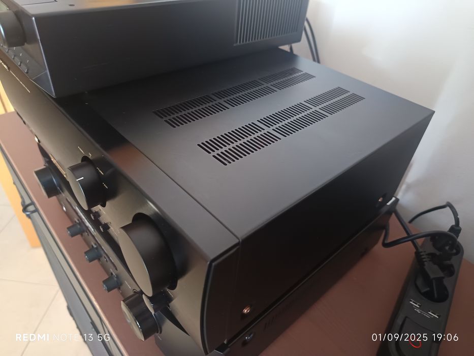 Amplificador Marantz PM 66 SE KI