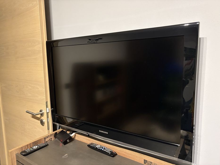 Telewizor samsung 40 cali