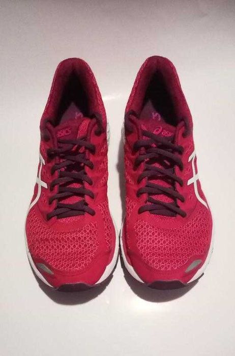 Спортивні кросівки Asics GT-3000. Спортивные кроссовки Асикс G-1000