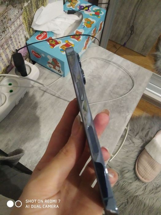 Айфон 13 про + чохли в подарок