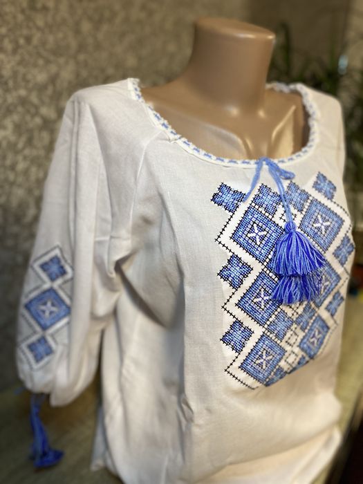 Жіноча вишиванка / Сорочка вишита