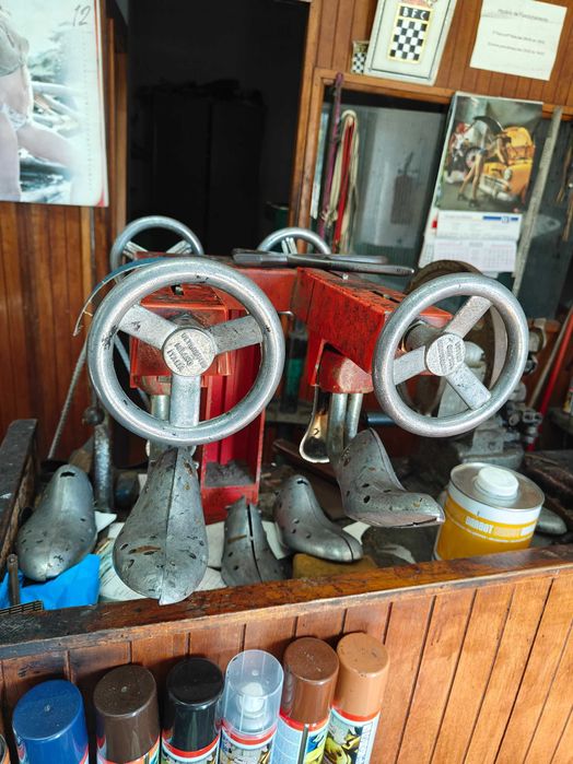 Máquina alargamento de sapatos - sapateiro