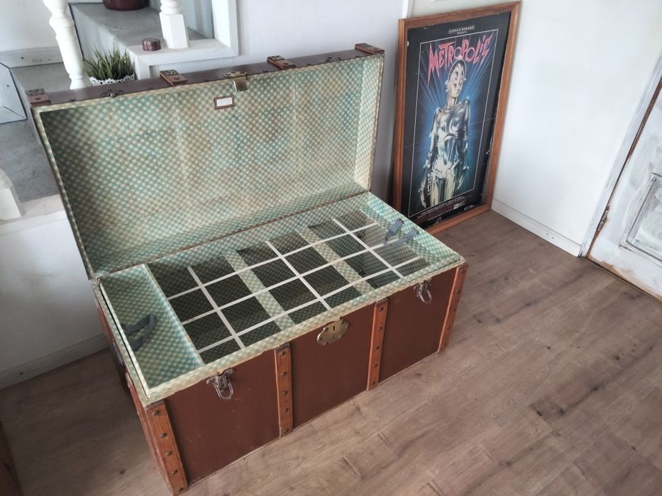 Baú de Porão - séc XX anos 20/30