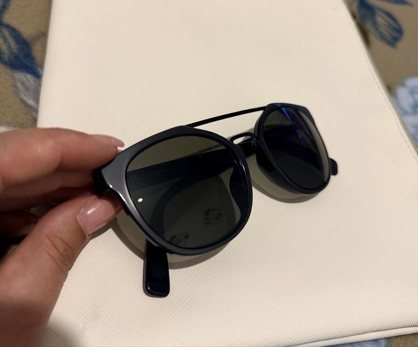 Óculos de Sol Trussardi Originais - Estilo Moderno Unissexo