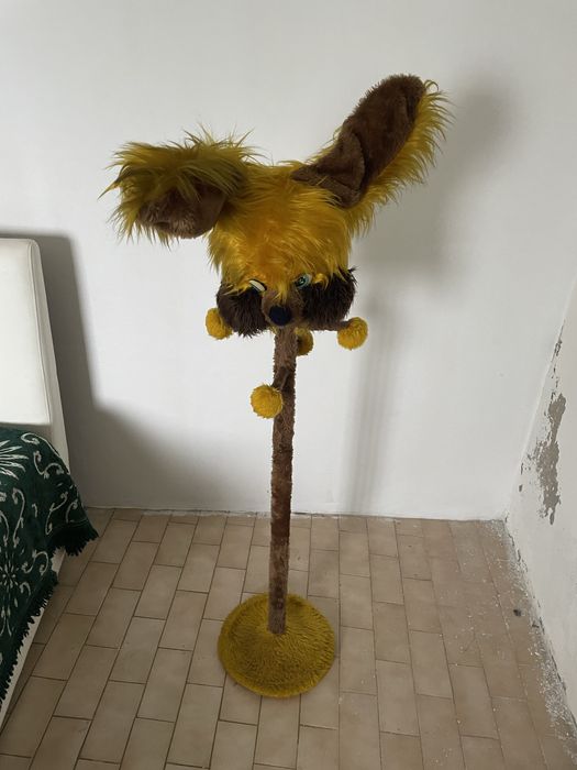 Cabide em forma de peluche