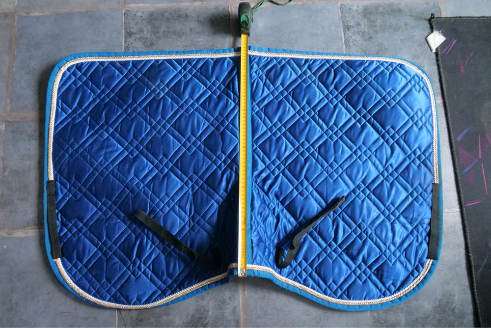 Czaprak wszechstronny niebieski