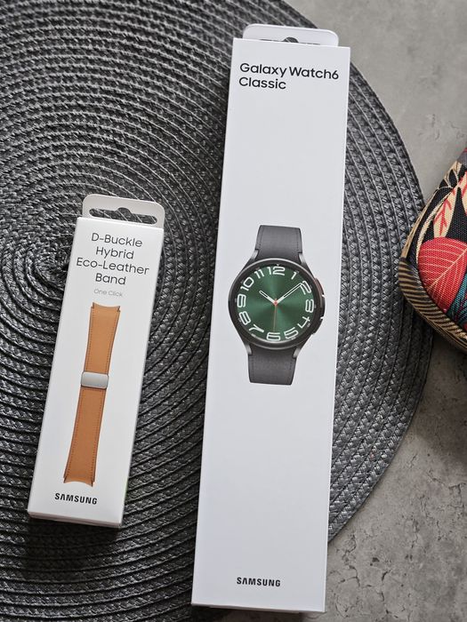Smartwatch Samsung Watch 6 Classic 47mm WiFi plus Pasek
