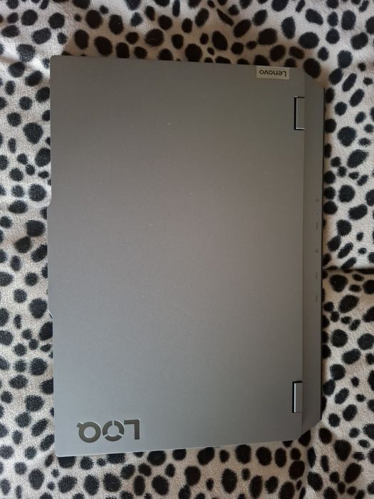 Продам ігровий ноутбук Lenovo LOQ 15IAX9 (83GS00MVRA) — стан як новий