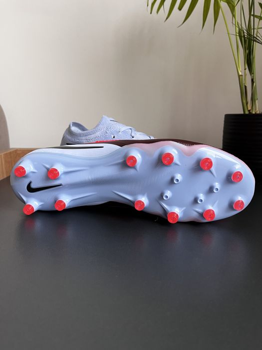 Nike Phantom 6 Low Pro оригінал бутси 40-40.5-41-45 нові HQ2317-400