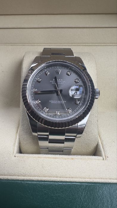 Rolex Date Just 41mm rhodium dial