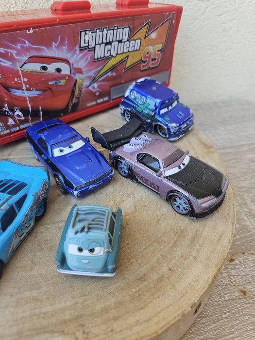 Disney Pixar Cars Mack Super Track Playset + Diecast Cars Lot