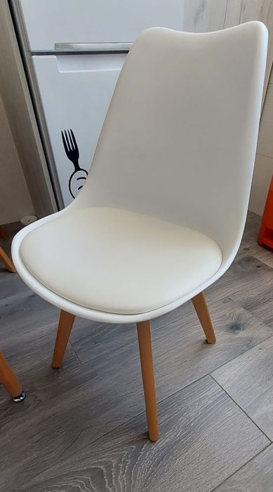 Conjunto de mesa e cadeiras de cozinha