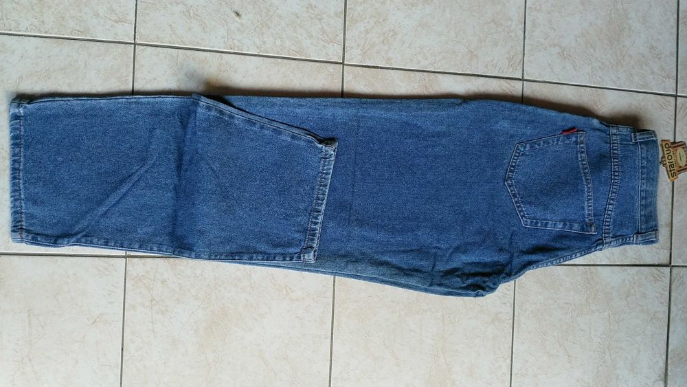 Calças de ganga homem.