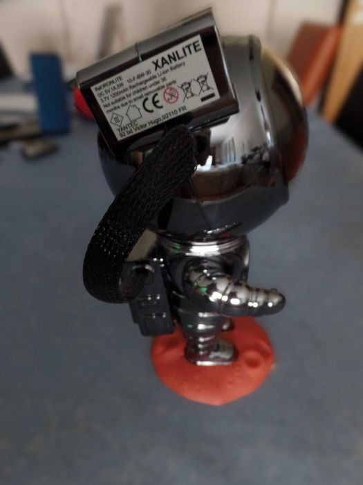 Projetor Astronauta Luz de Presença com Relógio (N43)