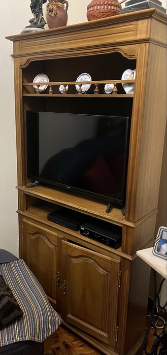 Móvel para TV antigo