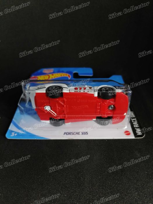 Porsche 935 - Urban Outlaw