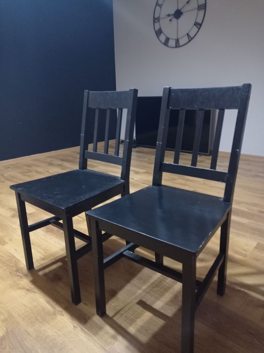 Krzesła drewniane do jadalni
