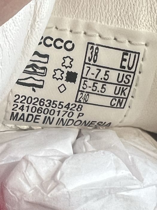 Жіночі кеди Ecco Soft  Zero 38р. 25 см.