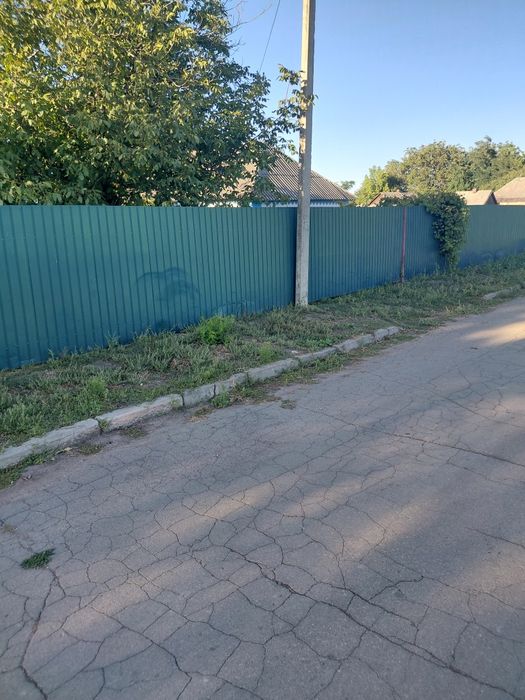 Будинок,хата    .