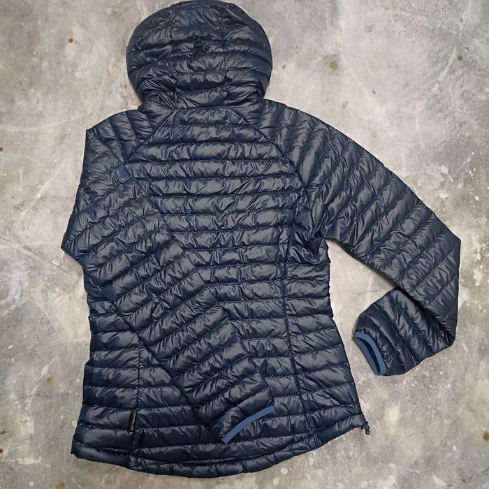 Жіноча пухова куртка Jack Wolfskin Atmosphere Jacket S