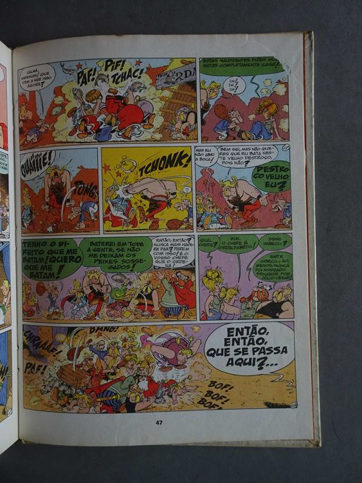 Livro Ibis - Astérix - A Zaragata (capa dura)