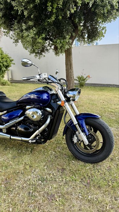Suzuki Intruder 800