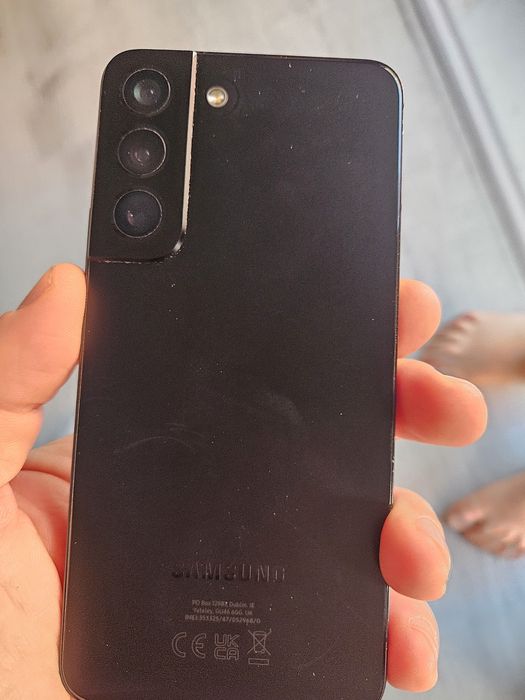 Samsung s22 5g..