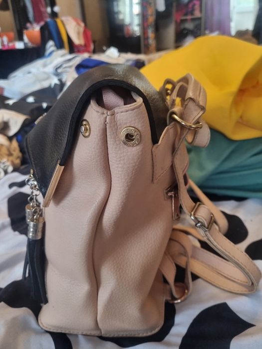 Продам Zara  Сумка-Рюкзачек  оригинал