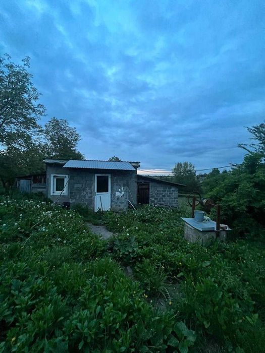 Продаж будинку в с. Угри (Львівська область)