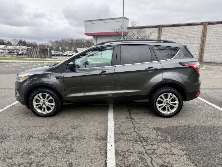 FORD ESCAPE      2016